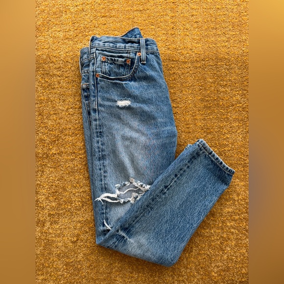 Levi's 501 S Skinny Mid Rise Distressed Jeans W28 L28 - Picture 1 of 14